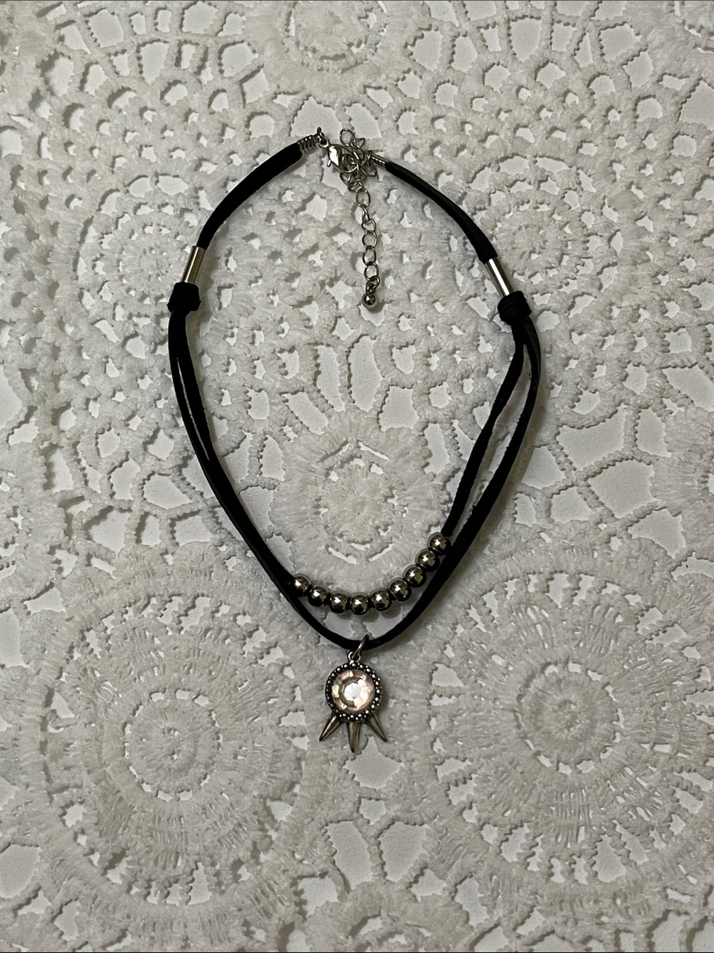 Nasty Gal Star Choker
